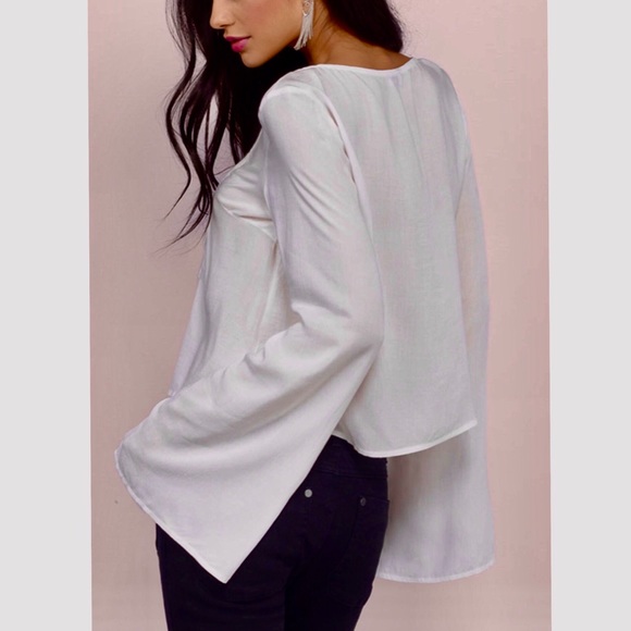 EMBROIDERED CHEST DESIGN SLIGHT BELL SLEEVE - Picture 3 of 7